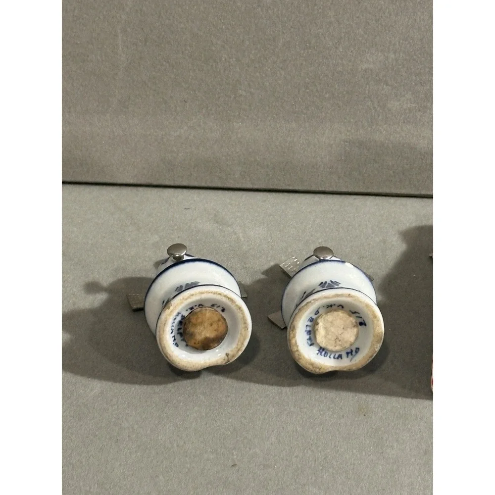 Vintage Windmill Salt & Pepper Shakers‎ Lot